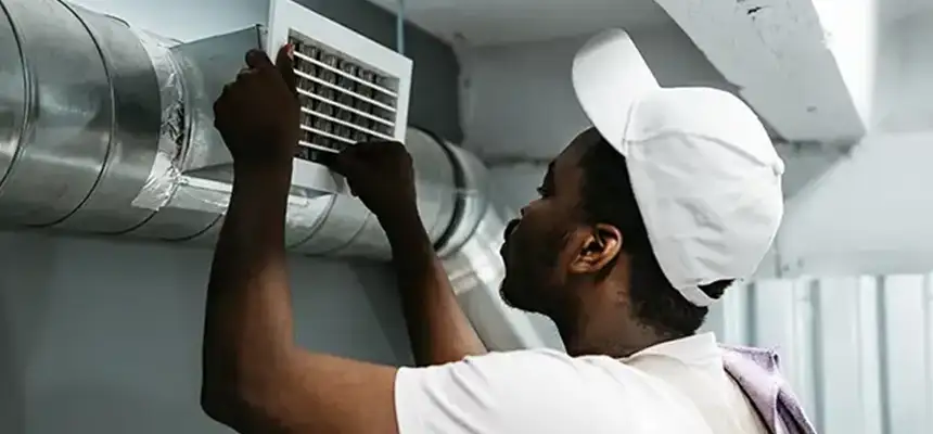 Our Licensed And Insured Cleaners in Universal City, TX