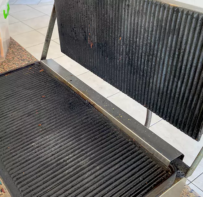 Why Homeowners & Businesses Trust Us in Universal City, TX?